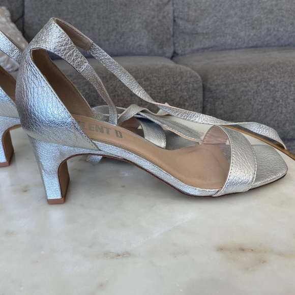 Silent D- Silver Ankle wrap heels Size 38 / US 7.5 - Picture 2 of 5